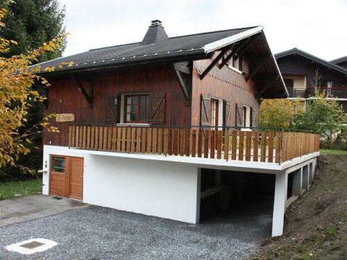 Mountain-view Holiday Home In Morillon Near Skiing Area