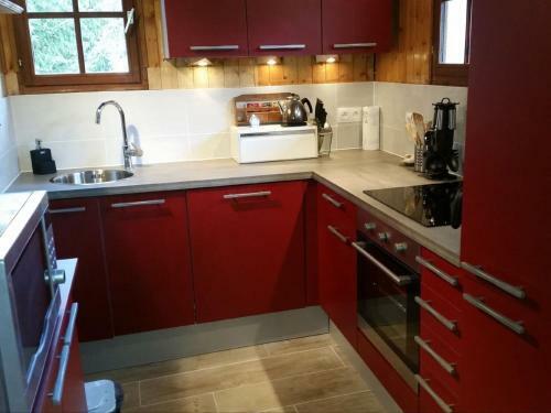 Mountain-view Holiday Home In Morillon Near Skiing Area