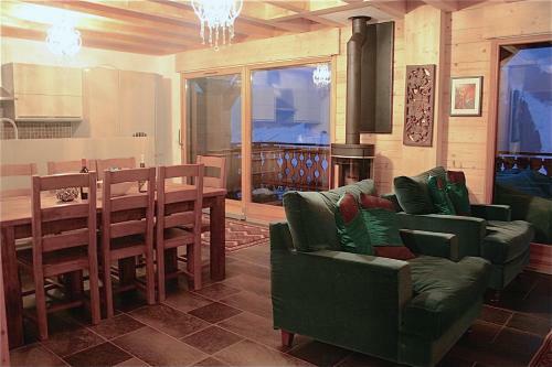 Chalet Blue Olive