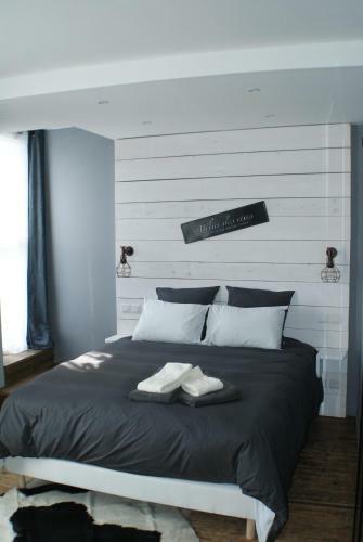 Bed & Breakfast Le Chateau de La Barre