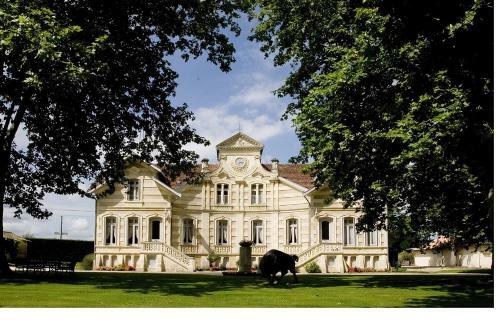 Bed & Breakfast Ch�teau Maucaillou