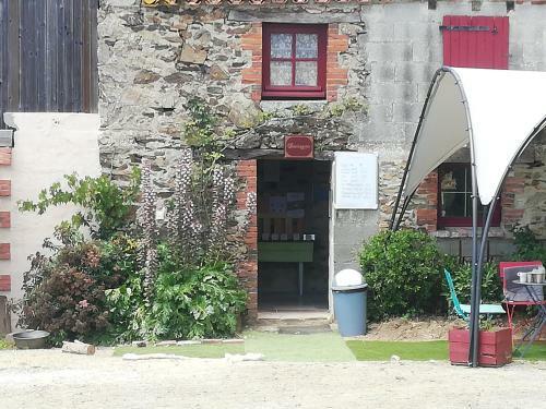 Hostal La Colline Des Hauts Bocages Vend�ens
