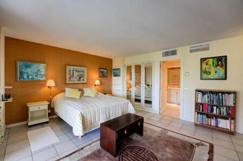Apartamento Semiramis At Villa Laurie
