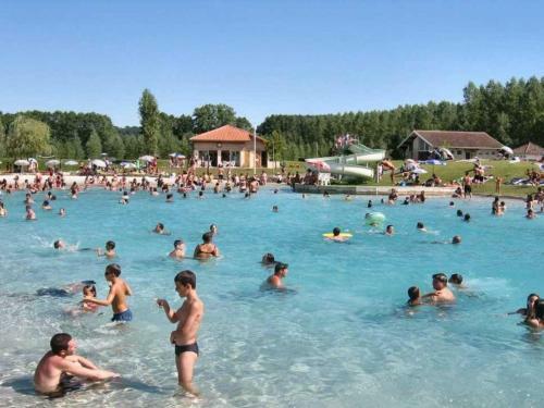 G�te Mugron, 3 Pi�ces, 4 Personnes - Fr-1-360-176