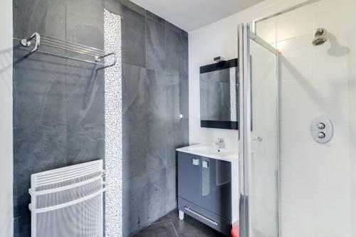 Nocnoc - Villa Paradis - Piscine & Rooftop, Nantes Centre