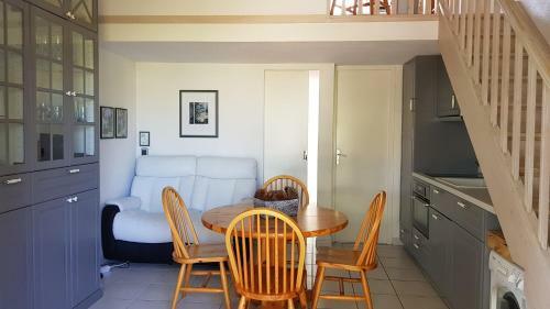 Hm11 : Villa 2 Pi�ces Mezzanine 5 Couchages Narbonne-plage