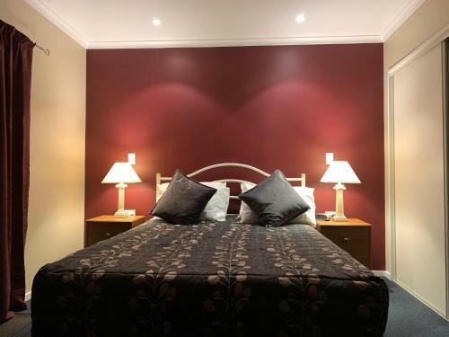 Aldan Lodge Motel