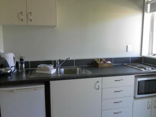 Aldan Lodge Motel