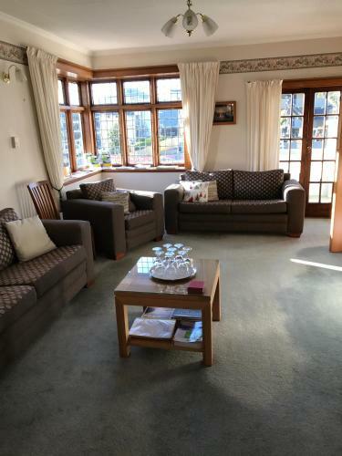 Bed & Breakfast Picton House B & B