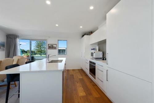 Apartamentos Pavilion Beachfront Luxury Accommodation
