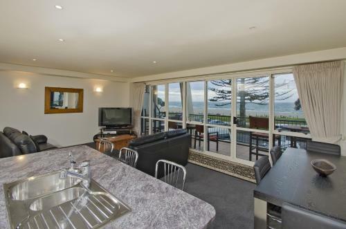 Apartamentos Pavilion Beachfront Luxury Accommodation