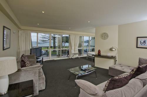 Apartamentos Pavilion Beachfront Luxury Accommodation