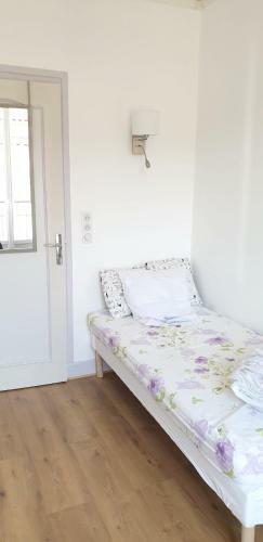 Apartment With 2 Bedrooms In Neris Les Bains With Wifi
