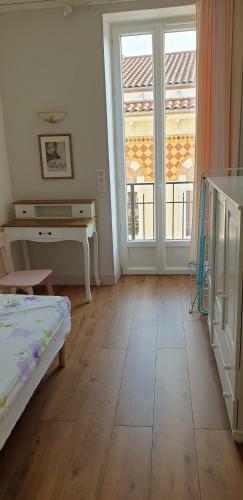 Apartment With 2 Bedrooms In Neris Les Bains With Wifi