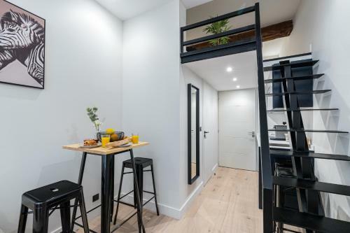 Apartamento Smartbnb - Studio Duplex - Vieux Nice - 100m de La Mer
