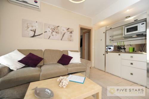 Apartamento Flower Nest - Five Stars Holiday House