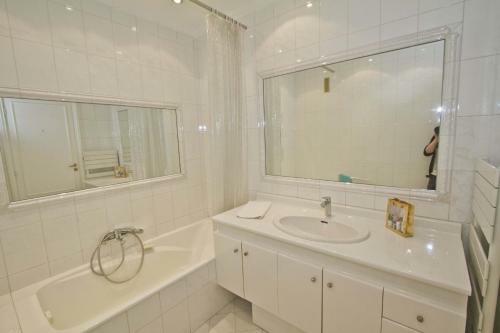 Apartamento Promenade Holiday - Cariatide Promenade Sea View