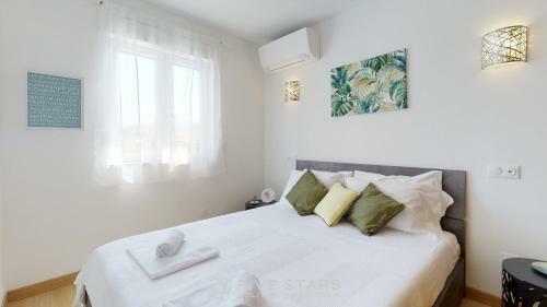 Apartamento Zhara Suite Five Stars Holiday House - Generale
