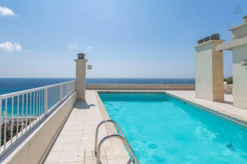 Apartamento Royal Promenade Pool Terrace With Sea View
