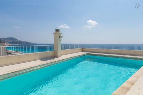 Apartamento Royal Promenade Pool Terrace With Sea View