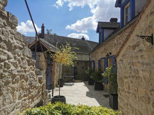 Bed & Breakfast Les Vieilles Pierres Chambres D'h�tes