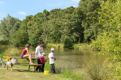 In The Loire Valley, Mobile Homes From Owners Selected To Accommodate You