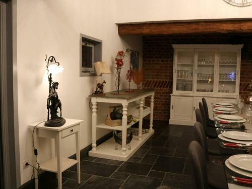 G�te Oudezeele, 4 Pi�ces, 9 Personnes - Fr-1-510-16