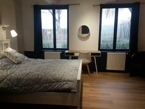 G�te Oudezeele, 4 Pi�ces, 9 Personnes - Fr-1-510-16