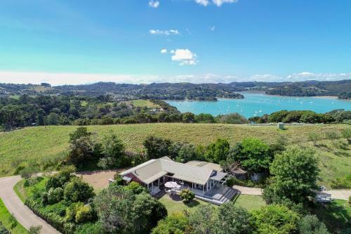 Hostal Kennedy Point Vineyard Guest House