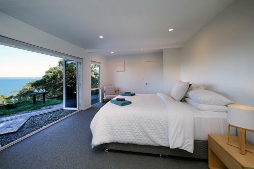 Hostal Kennedy Point Vineyard Guest House