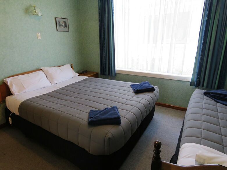 Yarrow Motel