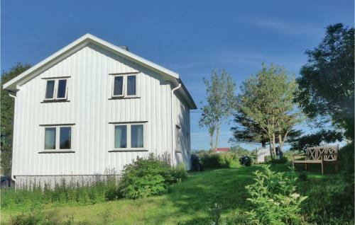 Holiday Home Vega 12