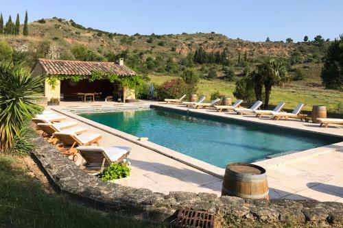 Palaja Villa Sleeps 22 With Pool