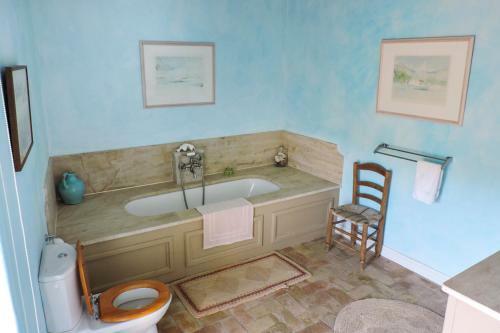 Palaja Villa Sleeps 22 With Pool