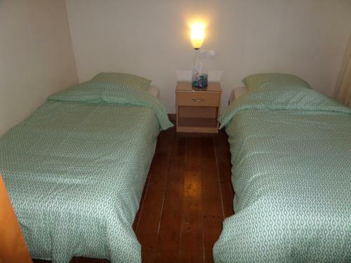 2-bed Cottage With Access To Garden And Pool!
