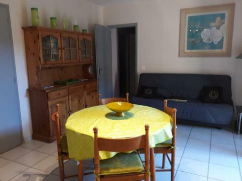 G�te P�corade, 2 Pi�ces, 3 Personnes - Fr-1-360-390