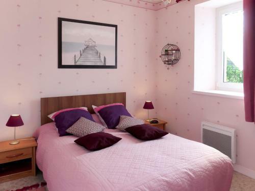 Holiday Home Saint Gonval - Ppb104