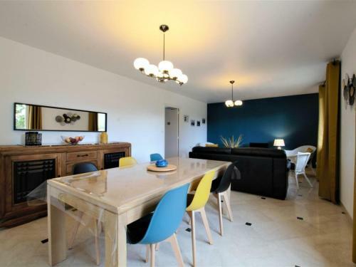 G�te Piney, 4 Pi�ces, 6 Personnes - Fr-1-543-121