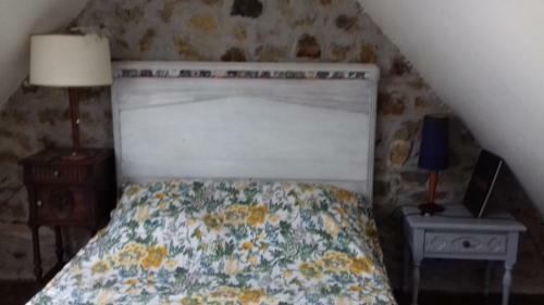 La Rose Tr�mi�re
