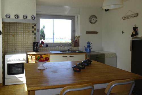 Holiday Home Plougasnou - Bre05108j-f