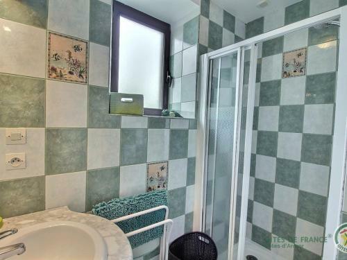 G�te Ploubazlanec, 3 Pi�ces, 4 Personnes - Fr-1-536-105
