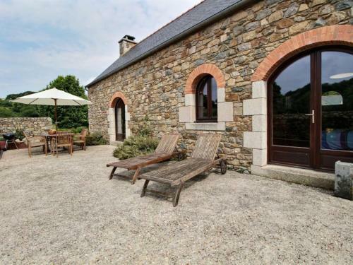 G�te Plougrescant, 3 Pi�ces, 4 Personnes - Fr-1-536-208