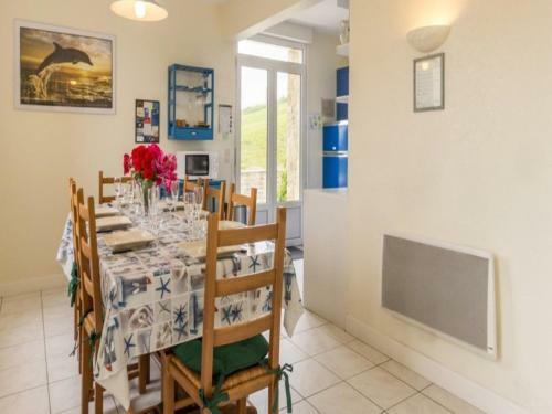 Alluring Holiday Home In Normandy Close To City Centre