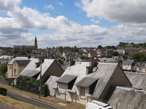 Alluring Holiday Home In Normandy Close To City Centre