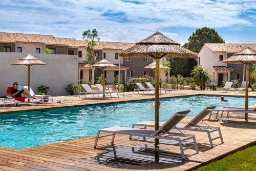 Aparthotel Calarossa Bay Resort
