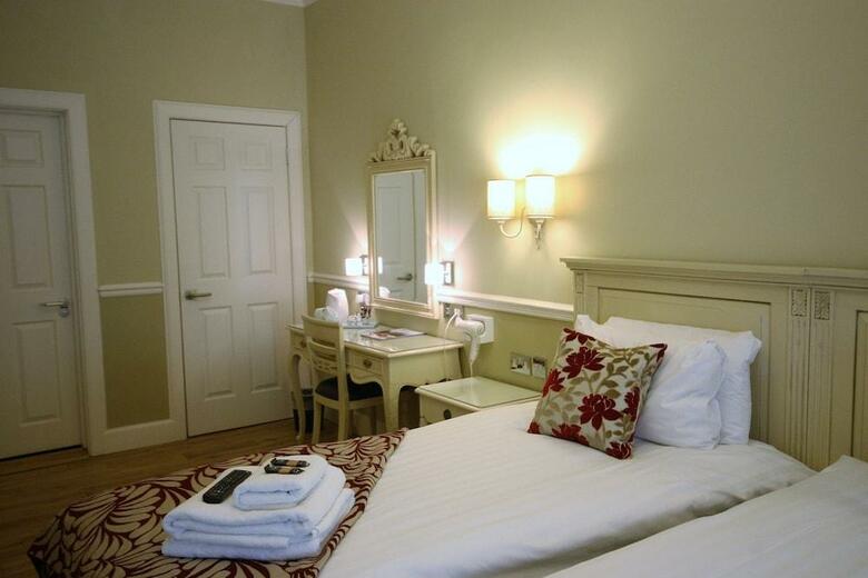 Lairg Hotel