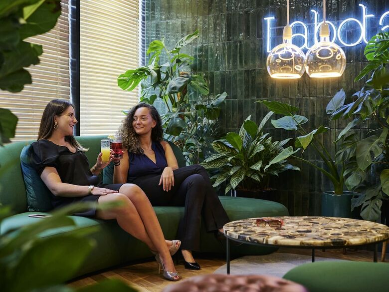 Hotel Mercure Paris Montparnasse Pasteur