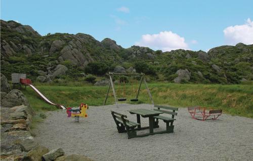 Holiday Home Kvalav�g Tresvikv. II