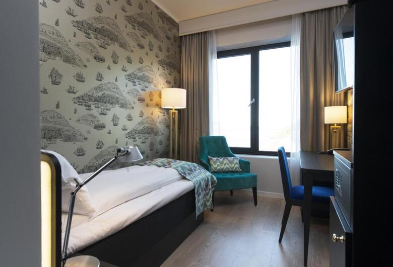 Thon Hotel Fosnav�g