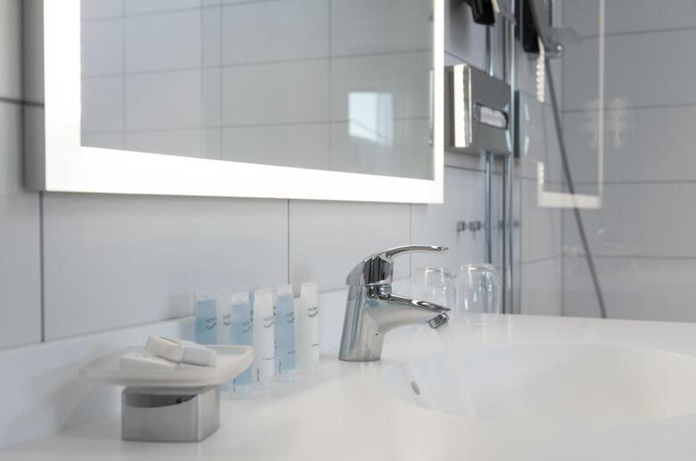 Thon Hotel Fosnav�g